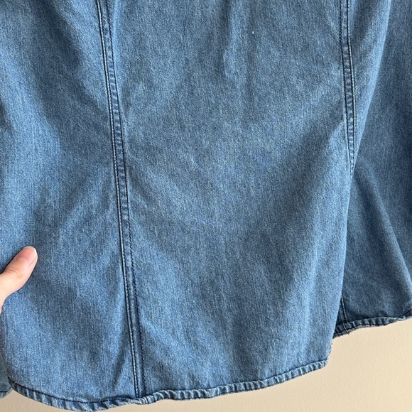 Talbots Petites Denim Button-Up Shirt, Medium Wash Chambray Shirt, Size SP - Picture 14 of 15